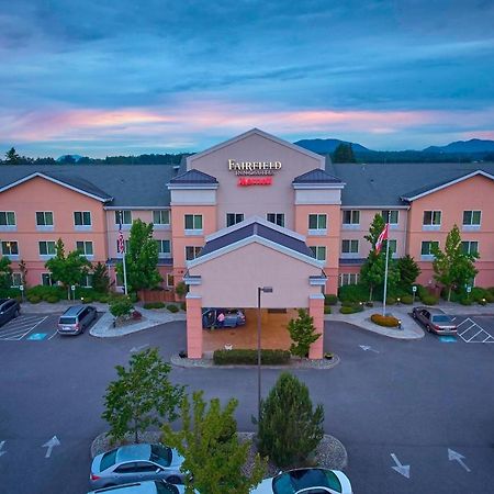 Fairfield Inn & Suites ברלינגטון מראה חיצוני תמונה