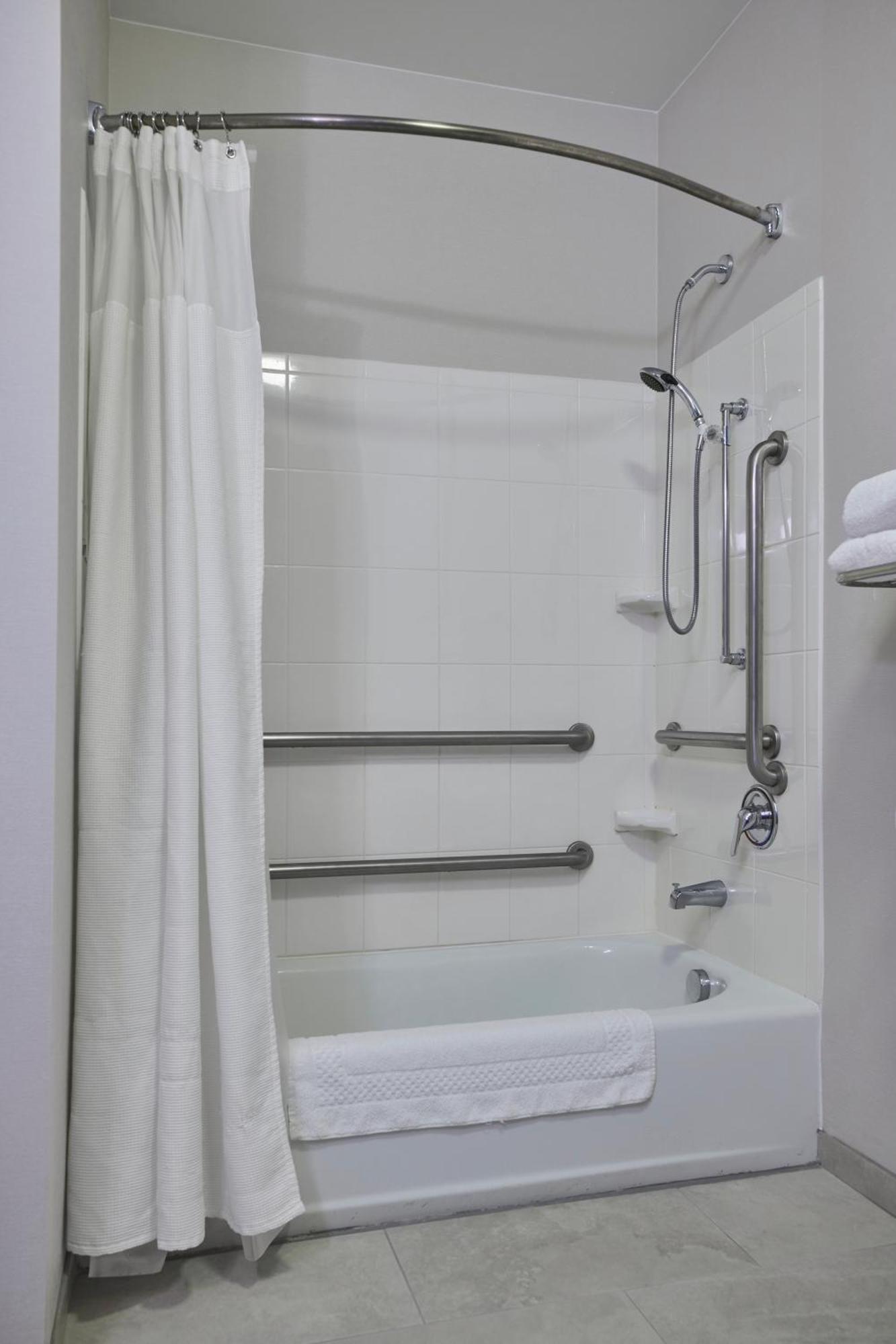Fairfield Inn & Suites ברלינגטון מראה חיצוני תמונה