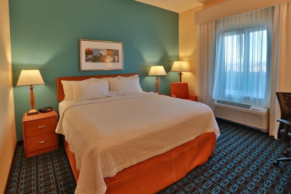 Fairfield Inn & Suites ברלינגטון מראה חיצוני תמונה